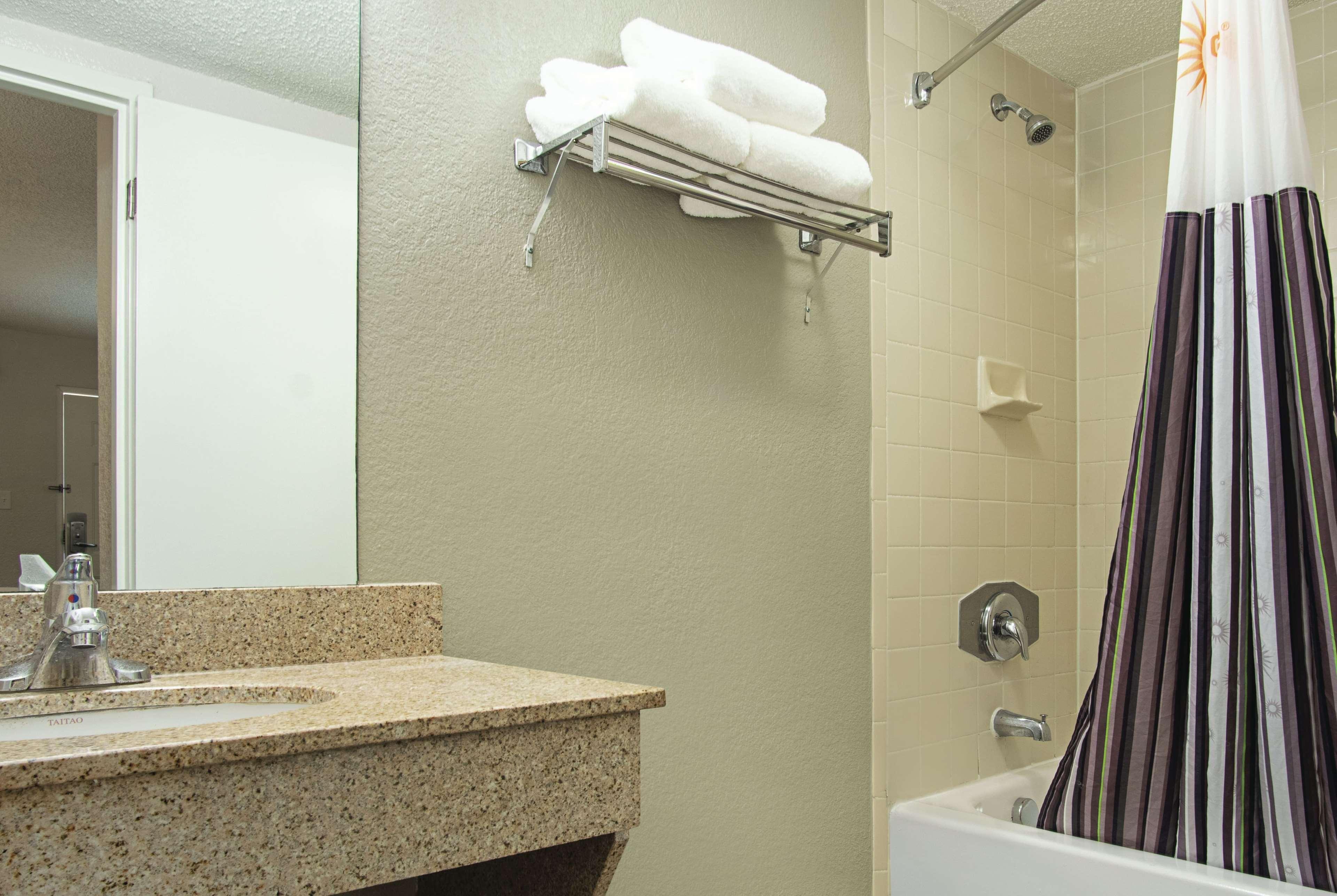 La Quinta Inn By Wyndham West Palm Beach - Florida Turnpike Kültér fotó