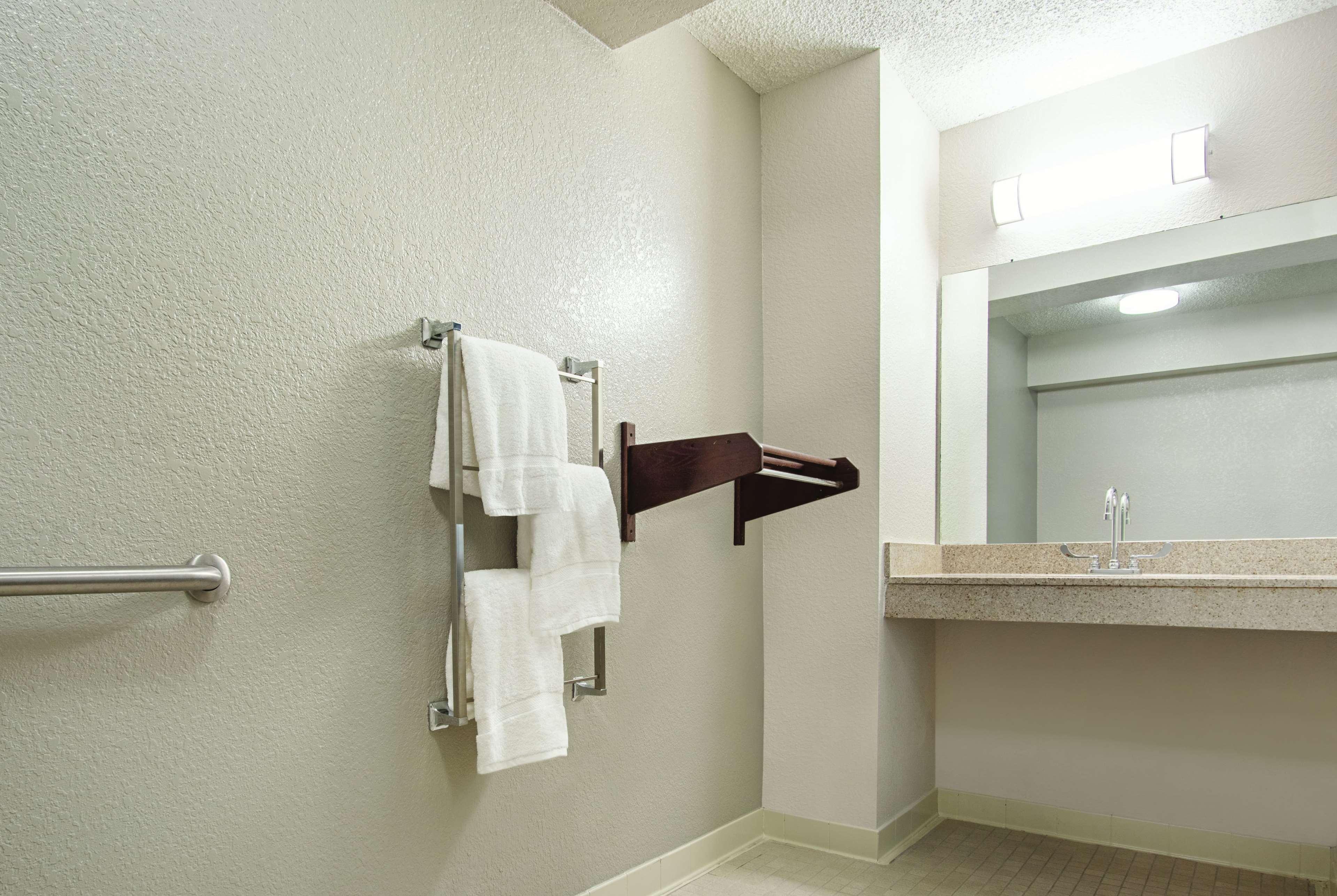 La Quinta Inn By Wyndham West Palm Beach - Florida Turnpike Kültér fotó